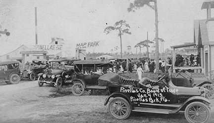 A gathering of the Pinellas County Board of Trade at the Pinellas Park settlement attracts interest in the area in January 1915. Photo Courtesy Heritage Village.